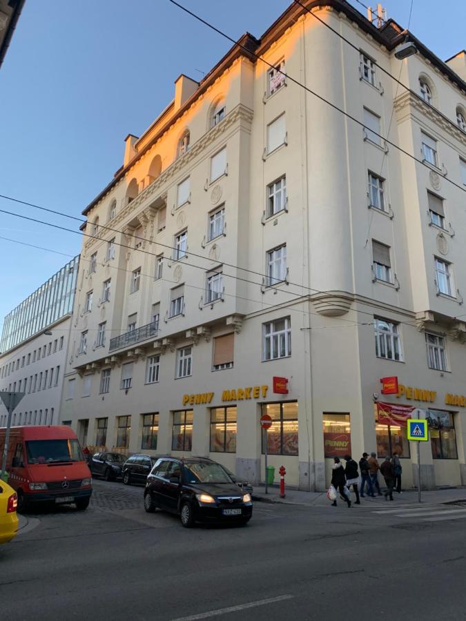 King-Kongs Luxury Cave Apartman Budapest Kültér fotó